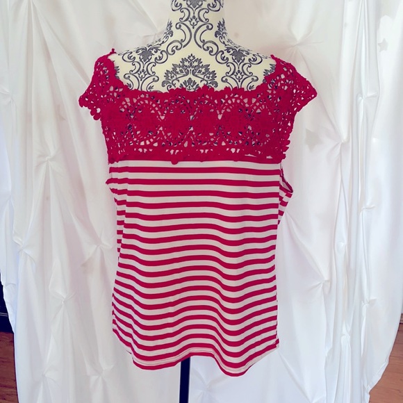 Top - Picture 3 of 6